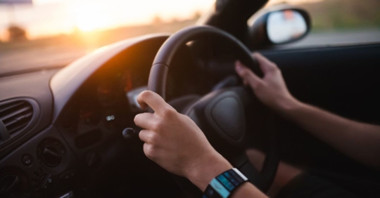 teen driver behind the wheel